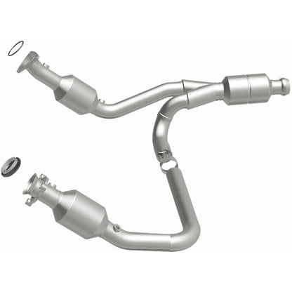 MagnaFlow OEM Grade Federal / EPA Compliant Direct-Fit Catalytic Converter 52642 Photo - out of package