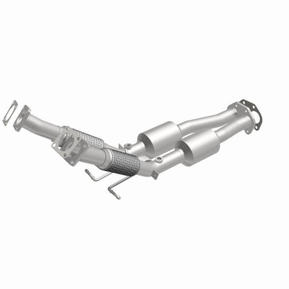 MagnaFlow Volvo XC90 OEM Grade Federal / EPA Compliant Direct-Fit Catalytic Converter 21-506 360 Degree Image Set