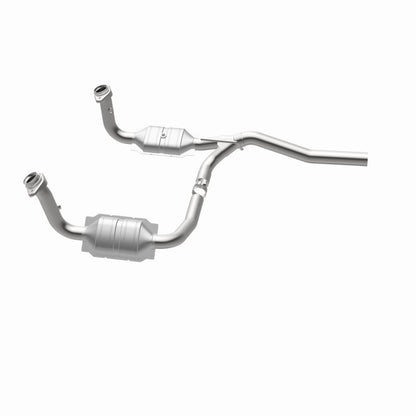 MagnaFlow Dodge Nitro OEM Grade Federal / EPA Compliant Direct-Fit Catalytic Converter 51829 360 Degree Image Set