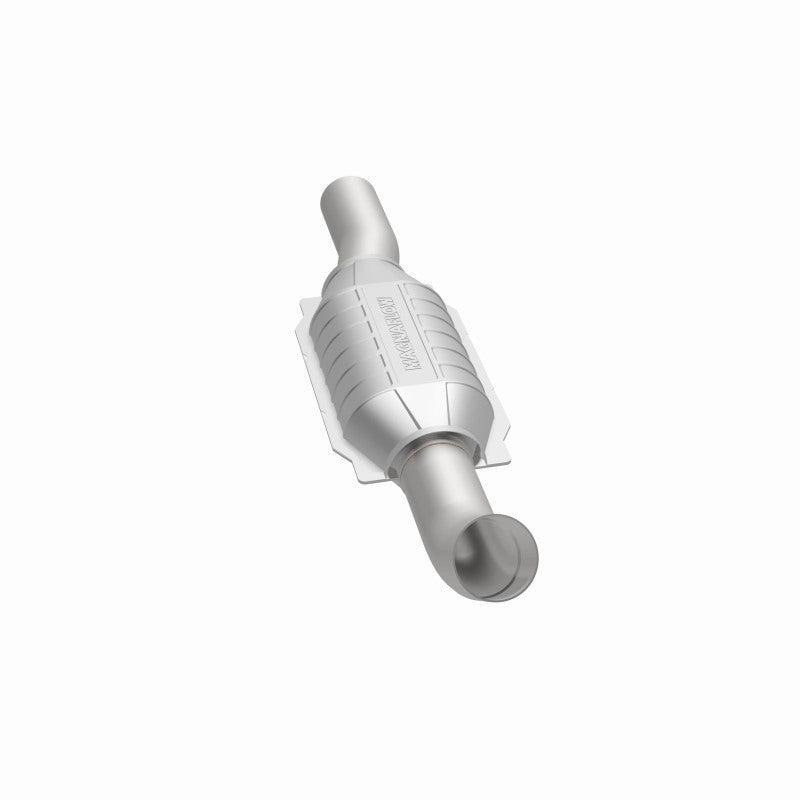 MagnaFlow Standard Grade Federal / EPA Compliant Direct-Fit Catalytic Converter 23289 360 Degree Image Set