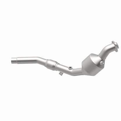 MagnaFlow Land Rover Freelander OEM Grade Federal / EPA Compliant Direct-Fit Catalytic Converter 51877 360 Degree Image Set