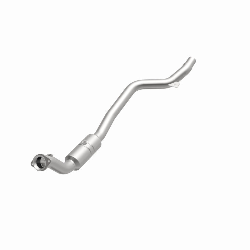 MagnaFlow OEM Grade Federal / EPA Compliant Direct-Fit Catalytic Converter 52100 360 Degree Image Set