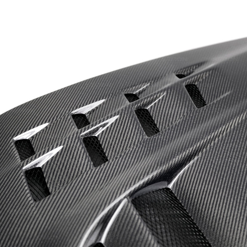 Seibon Carbon Fiber Hood Mitsubishi Lancer Evo 8/9 HD0305MITEVO8-CWII User 3