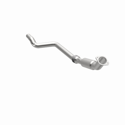 MagnaFlow California Grade CARB Compliant Direct-Fit Catalytic Converter 5561540 360 Degree Image Set