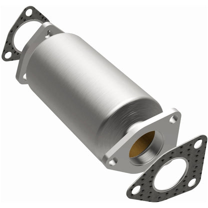 MagnaFlow Honda Standard Grade Federal / EPA Compliant Direct-Fit Catalytic Converter 22633 Photo - out of package