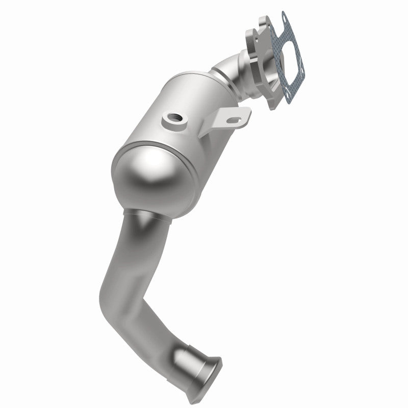 MagnaFlow Chrysler Pacifica OEM Grade Federal / EPA Compliant Direct-Fit Catalytic Converter 21-951 360 Degree Image Set