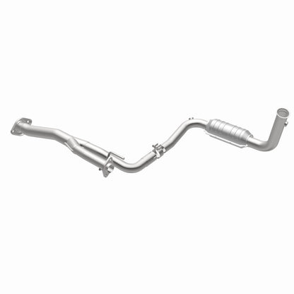 MagnaFlow Jeep Liberty OEM Grade Federal / EPA Compliant Direct-Fit Catalytic Converter 49582 360 Degree Image Set