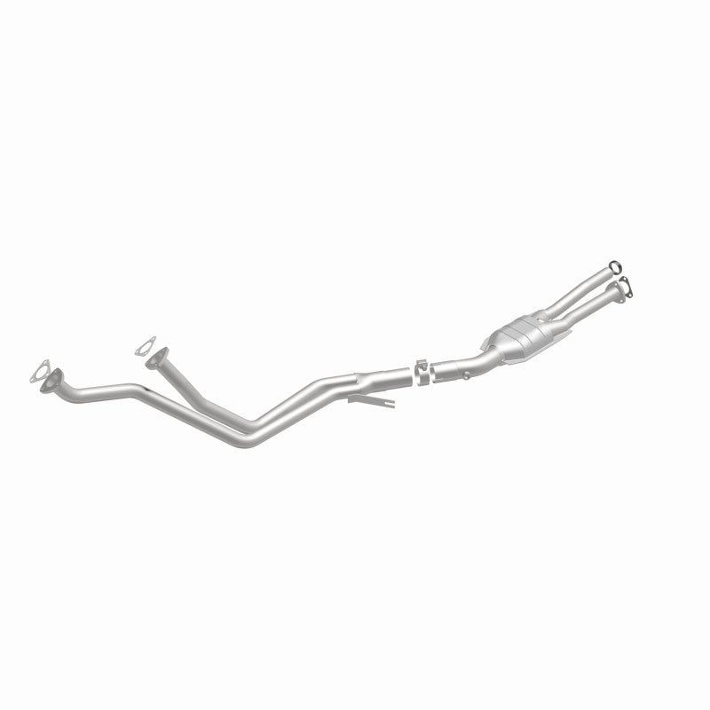 MagnaFlow BMW Standard Grade Federal / EPA Compliant Direct-Fit Catalytic Converter 23556 360 Degree Image Set