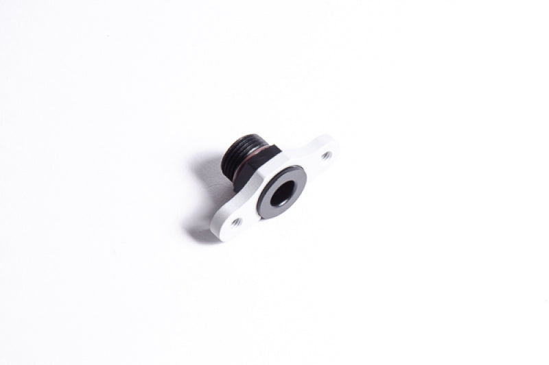 Radium Engineering Nissan VQ FPD Adapter (8AN ORB / 11mm Bore / 42mm Spacing / M6) 20-0460 20-0460 Photo - Primary