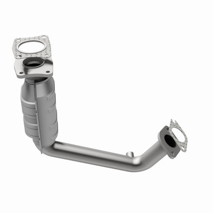 MagnaFlow Ford Focus OEM Grade Federal / EPA Compliant Direct-Fit Catalytic Converter 49005 360 Degree Image Set