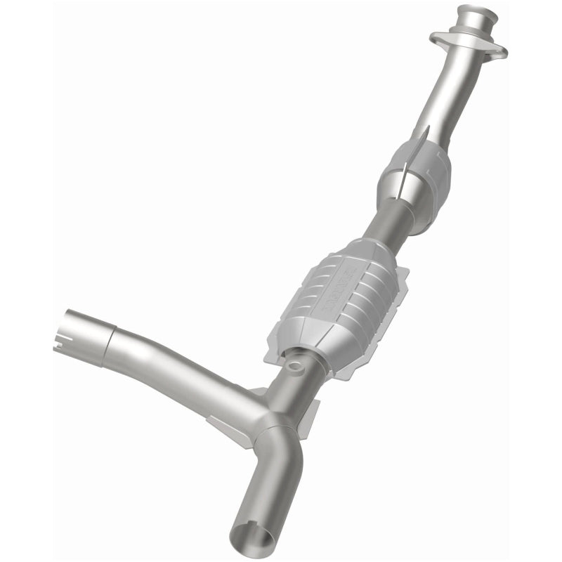 MagnaFlow Ford HM Grade Federal / EPA Compliant Direct-Fit Catalytic Converter 93151 Photo - out of package