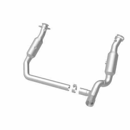 MagnaFlow Dodge Ram 1500 California Grade CARB Compliant Direct-Fit Catalytic Converter 5451665 360 Degree Image Set