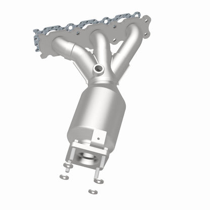 MagnaFlow Volvo XC90 OEM Grade Federal / EPA Compliant Manifold Catalytic Converter 22-173 360 Degree Image Set