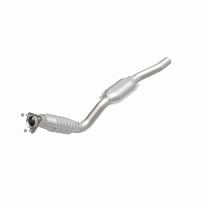 MagnaFlow Dodge Ram 1500 HM Grade Federal / EPA Compliant Direct-Fit Catalytic Converter 24469 360 Degree Image Set
