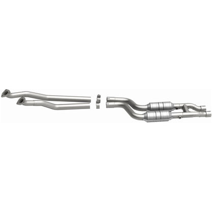 MagnaFlow BMW 528i HM Grade Federal / EPA Compliant Direct-Fit Catalytic Converter 24022 Photo - out of package