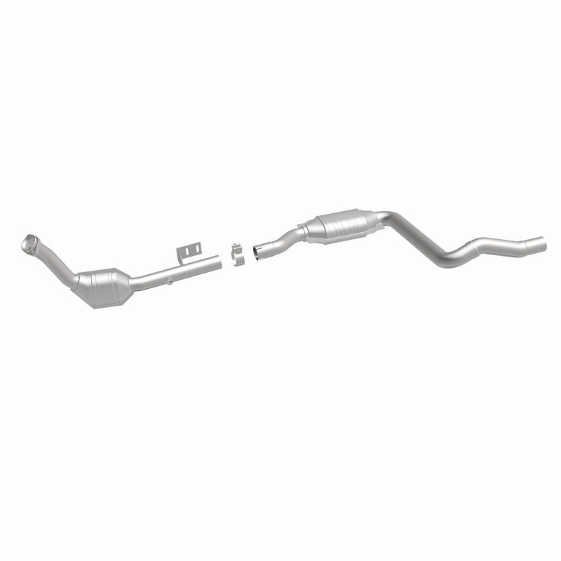 MagnaFlow Mercedes-Benz ML350 OEM Grade Federal / EPA Compliant Direct-Fit Catalytic Converter 52116 360 Degree Image Set