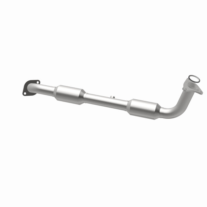 MagnaFlow OEM Grade Federal / EPA Compliant Direct-Fit Catalytic Converter 52633 360 Degree Image Set