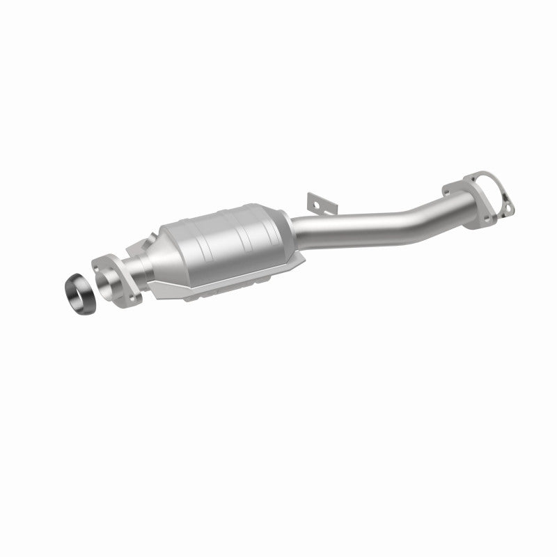 MagnaFlow Subaru OEM Grade Federal / EPA Compliant Direct-Fit Catalytic Converter 51113 360 Degree Image Set
