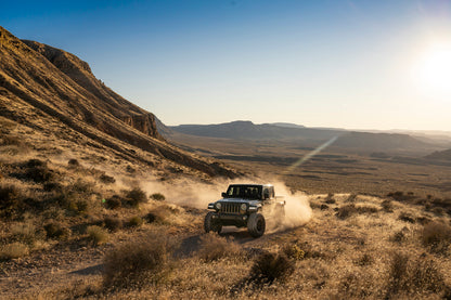 FOX 20+ Jeep JT Gladiator 2.0 Performance Series Remote Reservoir Front Shock 3.5-4in Lift 885-24-248 885-24-248 Photo - lifestyle view