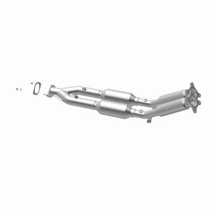 MagnaFlow Volvo S80 California Grade CARB Compliant Direct-Fit Catalytic Converter 4481156 360 Degree Image Set