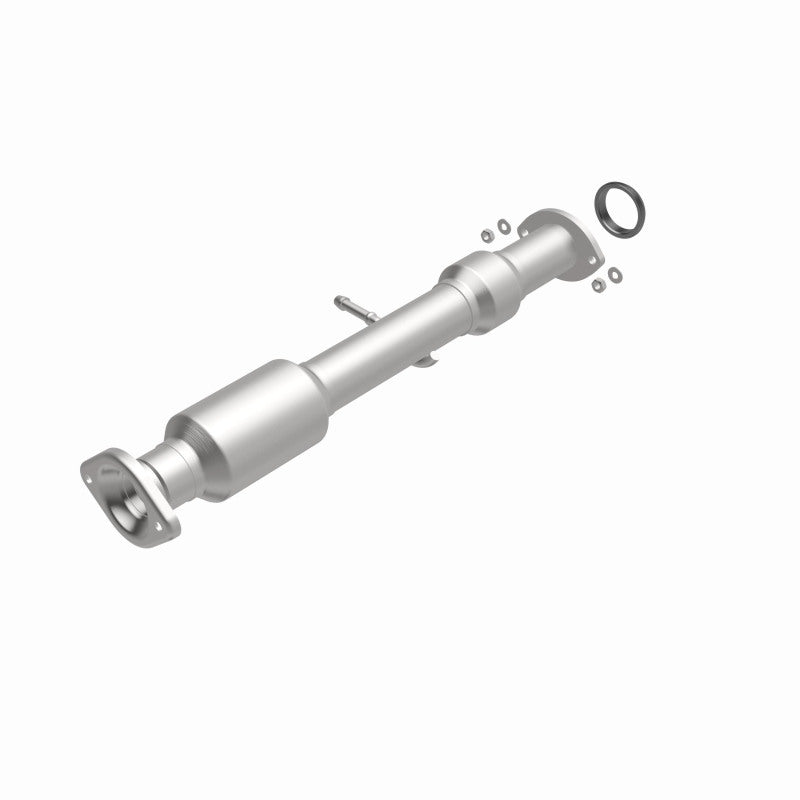 MagnaFlow Toyota Highlander OEM Grade Federal / EPA Compliant Direct-Fit Catalytic Converter 52534 360 Degree Image Set