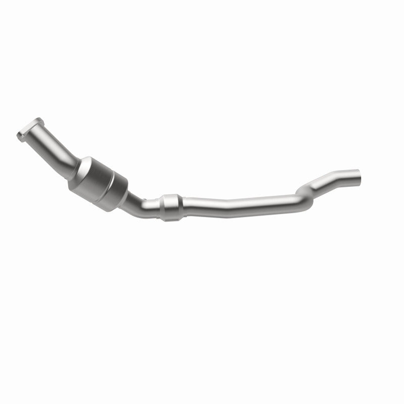 MagnaFlow California Grade CARB Compliant Direct-Fit Catalytic Converter 5561584 360 Degree Image Set