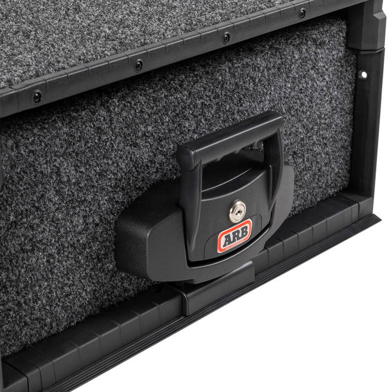 ARB Roller Drawer 33X21X11 Xtrnl Intrnl 29.5 X 18 X 8.5 RD845 RD845 Photo - Close Up