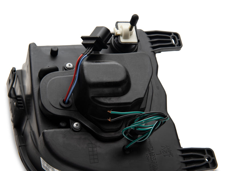 Raxiom 05-09 Ford Mustang w/ Halogen Prjctor Headlights- Black Housing (Clear Lens) (No GT500 ) 415794 415794 Photo - Close Up