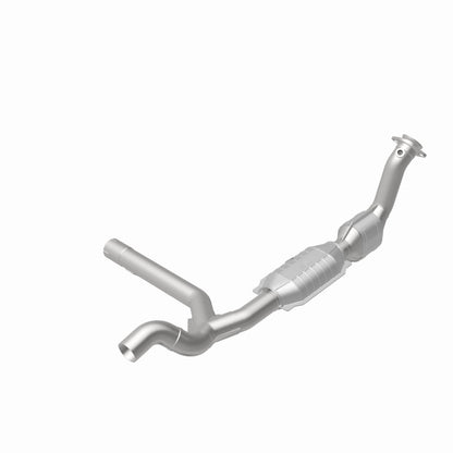 MagnaFlow Ford Expedition OEM Grade Federal / EPA Compliant Direct-Fit Catalytic Converter 51116 360 Degree Image Set
