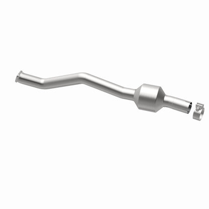 MagnaFlow BMW X5 OEM Grade Federal / EPA Compliant Direct-Fit Catalytic Converter 51835 360 Degree Image Set