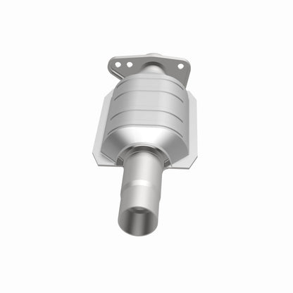 MagnaFlow Standard Grade Federal / EPA Compliant Direct-Fit Catalytic Converter 23496 360 Degree Image Set