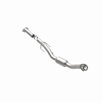 MagnaFlow OEM Grade Federal / EPA Compliant Direct-Fit Catalytic Converter 49022 360 Degree Image Set