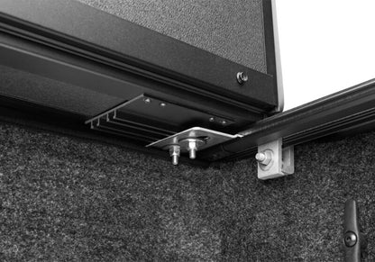 Extang 19-23 Dodge Ram 5.7ft. Bed (No MultiFunc. Split Tailgate) Endure ALX 80421 80421 Photo - Mounted
