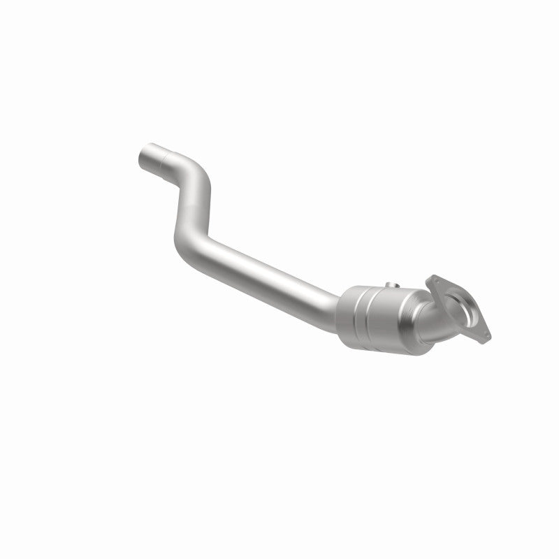 MagnaFlow Dodge OEM Grade Federal / EPA Compliant Direct-Fit Catalytic Converter 52479 360 Degree Image Set