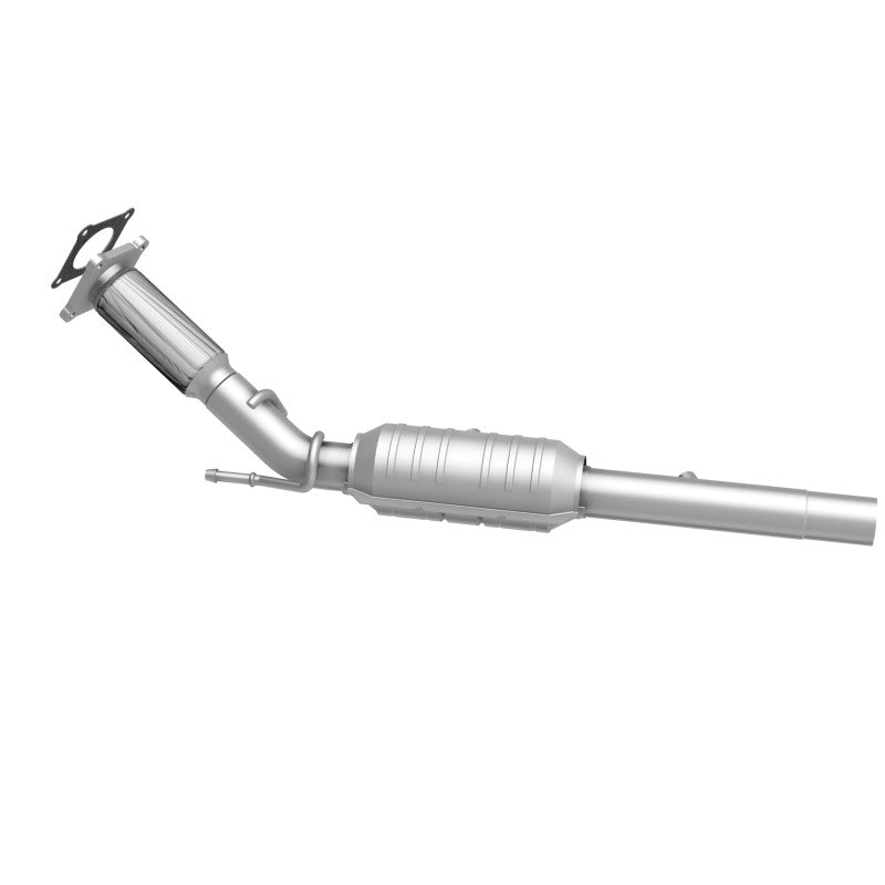 MagnaFlow Volkswagen Beetle OEM Grade Federal / EPA Compliant Direct-Fit Catalytic Converter 51377 360 Degree Image Set