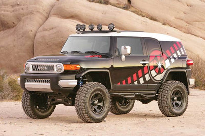 Fabtech 6? Performance System w/ Front Dirt Logic 2.5 Coilovers K7007DL Photo - lifestyle view