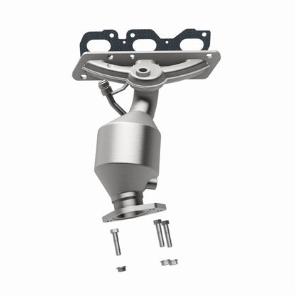 MagnaFlow Mazda 6 OEM Grade Federal / EPA Compliant Manifold Catalytic Converter 51977 360 Degree Image Set