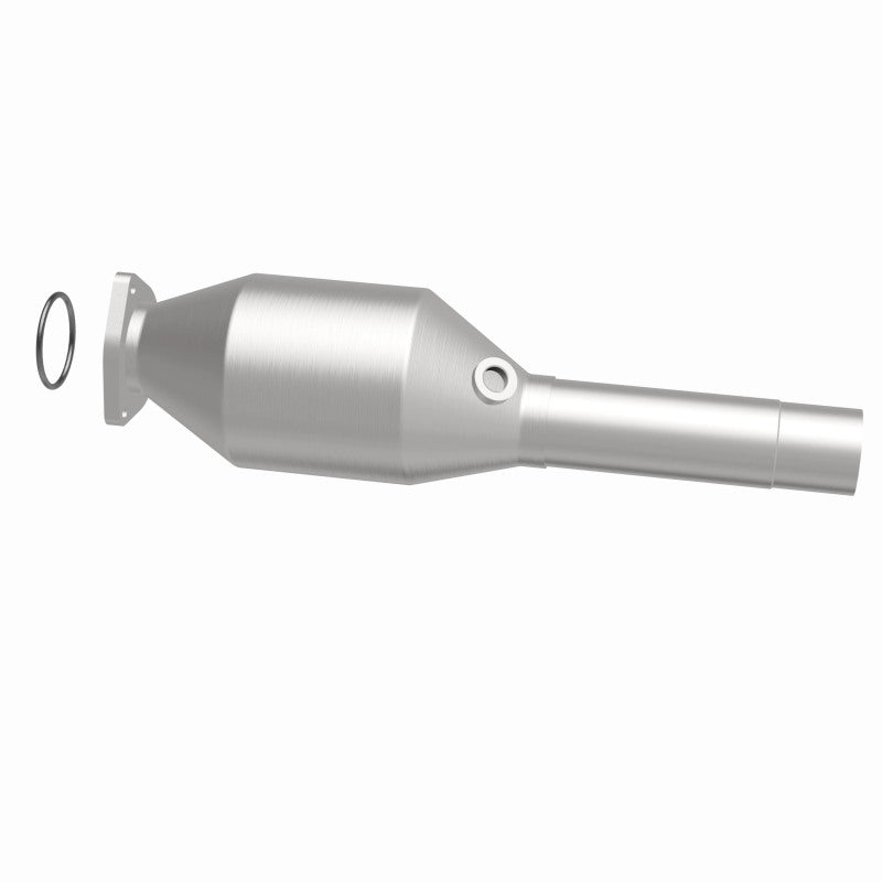 MagnaFlow Volkswagen California Grade CARB Compliant Direct-Fit Catalytic Converter 4481957 360 Degree Image Set