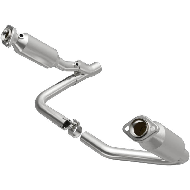 MagnaFlow California Grade CARB Compliant Direct-Fit Catalytic Converter 5551832 Photo - Primary