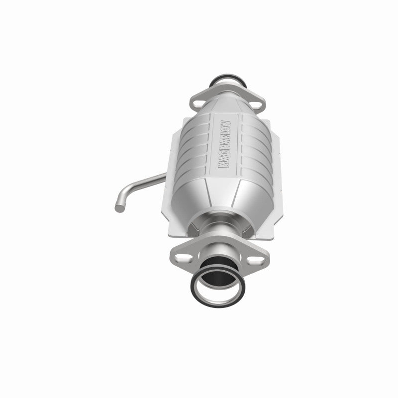MagnaFlow California Grade CARB Compliant Direct-Fit Catalytic Converter 3322893 360 Degree Image Set