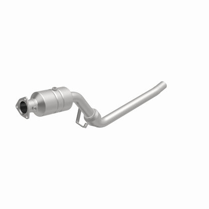 MagnaFlow Audi A4 Quattro HM Grade Federal / EPA Compliant Direct-Fit Catalytic Converter 24142 360 Degree Image Set