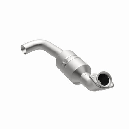 MagnaFlow Ford F-150 OEM Grade Federal / EPA Compliant Direct-Fit Catalytic Converter 52138 360 Degree Image Set