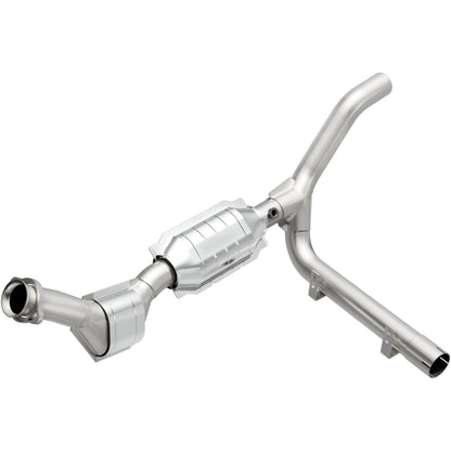 MagnaFlow Ford F-150 HM Grade Federal / EPA Compliant Direct-Fit Catalytic Converter 93429 Photo - Primary