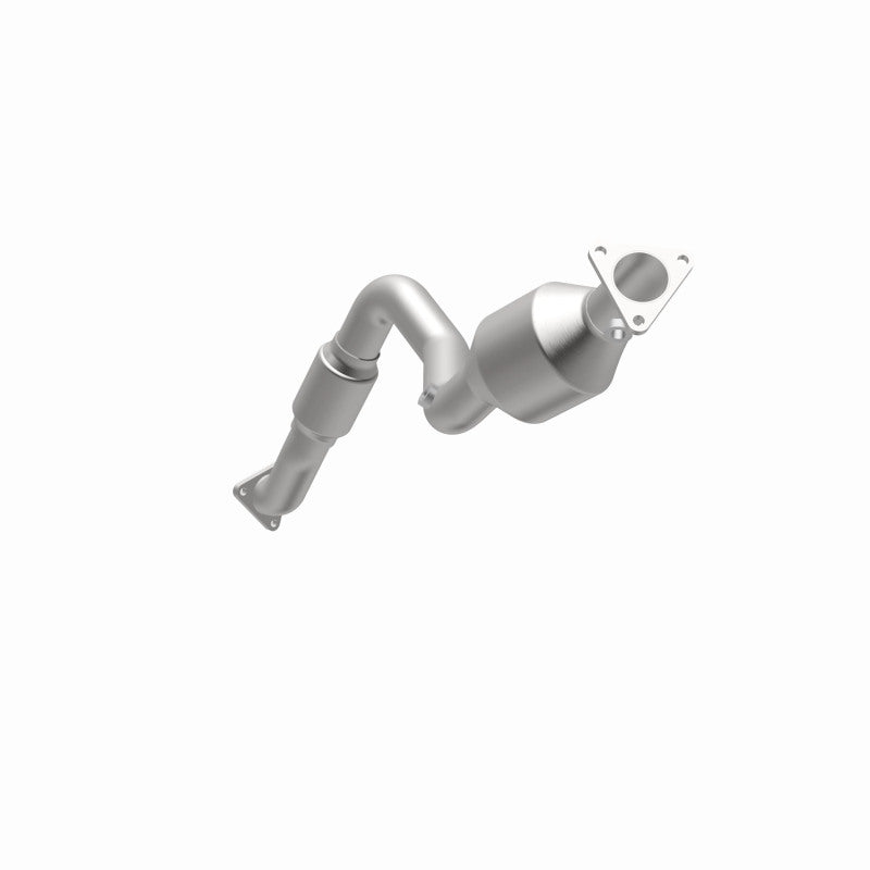 MagnaFlow OEM Grade Federal / EPA Compliant Direct-Fit Catalytic Converter 52586 360 Degree Image Set