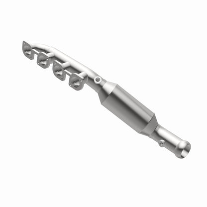 MagnaFlow BMW X5 OEM Grade Federal / EPA Compliant Manifold Catalytic Converter 52236 360 Degree Image Set