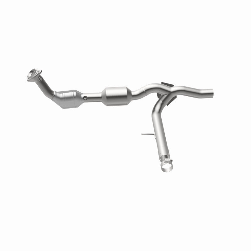 MagnaFlow Ford F-150 OEM Grade Federal / EPA Compliant Direct-Fit Catalytic Converter 52450 360 Degree Image Set