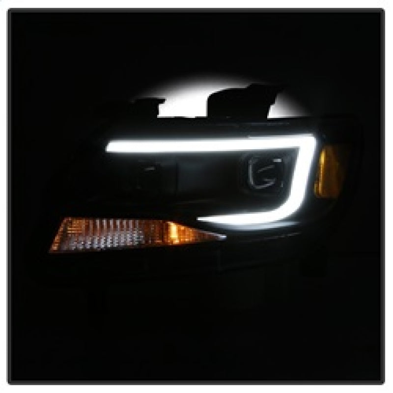 SPYDER xTune Chevy Colorado 15-17 Halogen Only Projector Headlights - DRL - Black PRO-JH-CCO04-LBDRL-BK 9039287 9039287 Photo - Unmounted