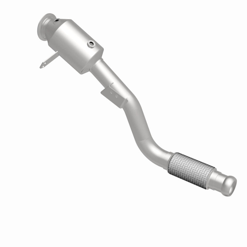 MagnaFlow Mercedes-Benz Metris OEM Grade Federal / EPA Compliant Direct-Fit Catalytic Converter 21-897 360 Degree Image Set