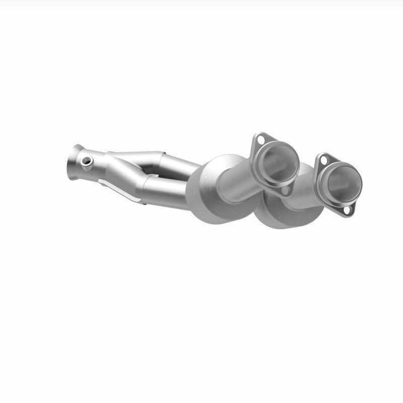 MagnaFlow Jaguar HM Grade Federal / EPA Compliant Direct-Fit Catalytic Converter 24226 360 Degree Image Set