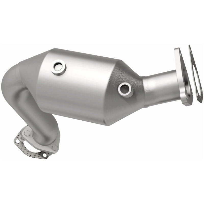 MagnaFlow Audi A8 Quattro OEM Grade Federal / EPA Compliant Direct-Fit Catalytic Converter 21-695 Photo - out of package